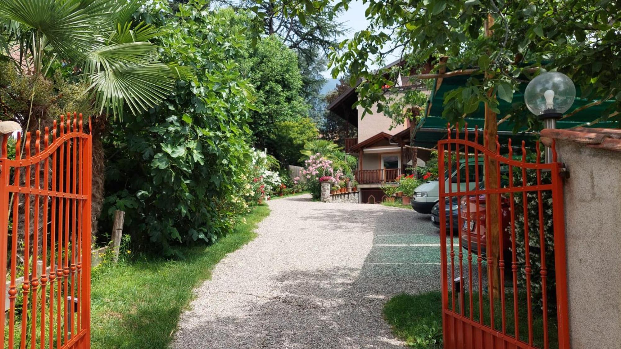 Nora S Home 4 - Panoramic Terrace & Bio Garden Merano Exterior photo